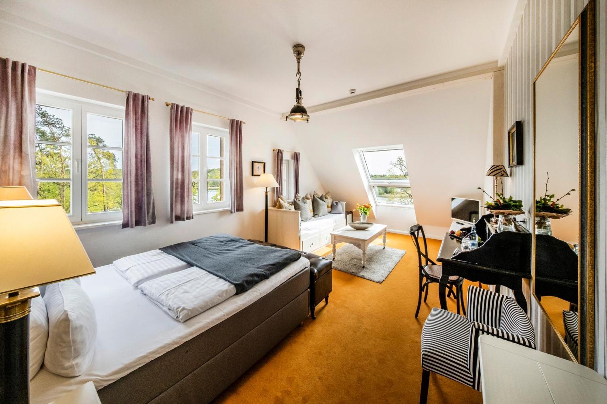 Seehotel Lichtenberg Exteriör bild